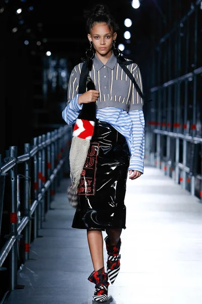 Look 6